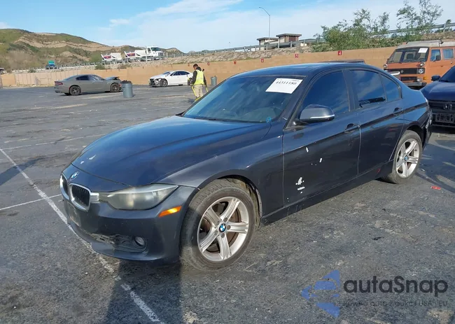 WBA3C1C54DF440739: 44311180