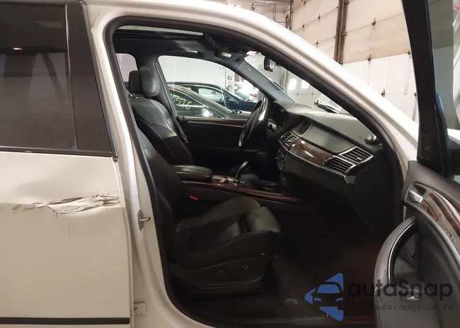 5UXFE8C57AL312753: 44311221