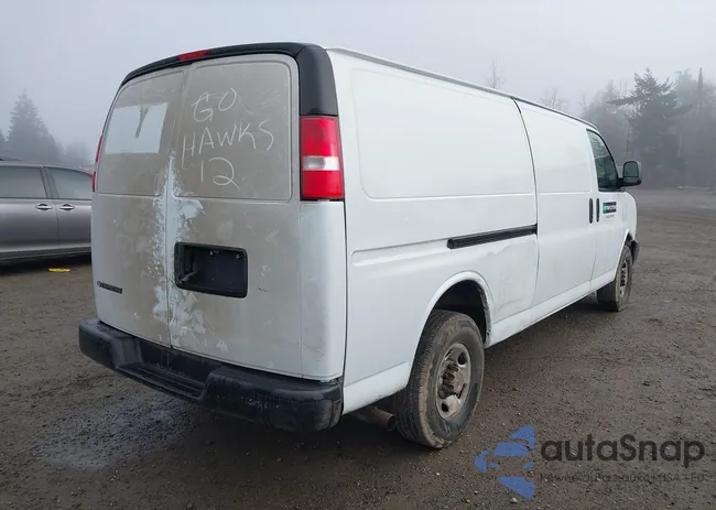 1GCWGBFP2P1258952: 44311253