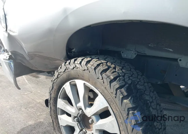 5TFHY5F17AX148096: 44311260