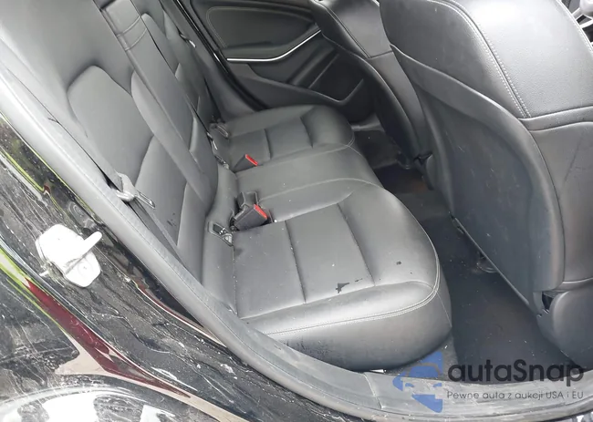 WDCTG4EB7JJ507249: 44311322