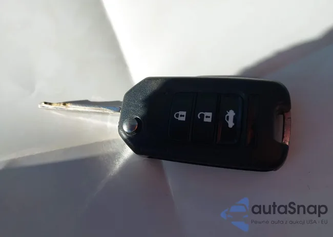 1FMCU49H38KC98900: 44311324