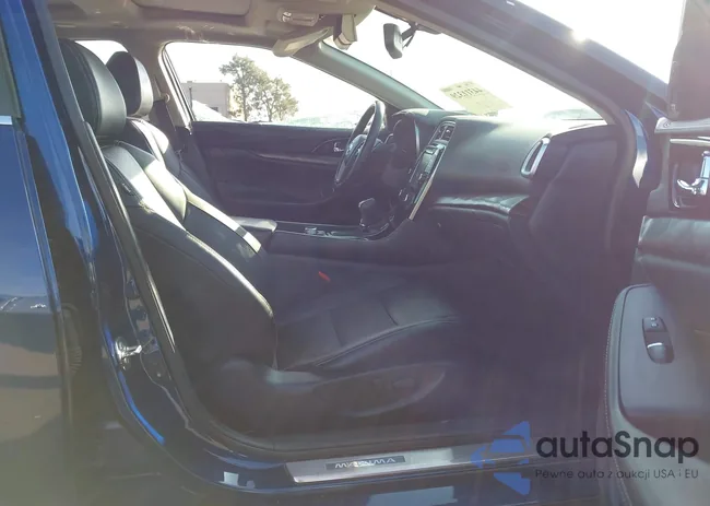 1N4AA6AP1HC422164: 44311329