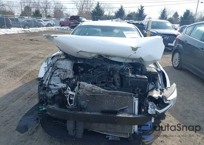 5XXGT4L39KG352997: 44311344