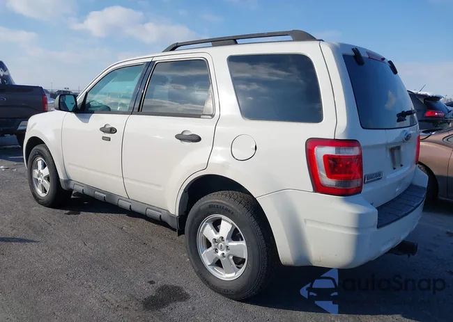 1FMCU0D72CKC82476: 44311348