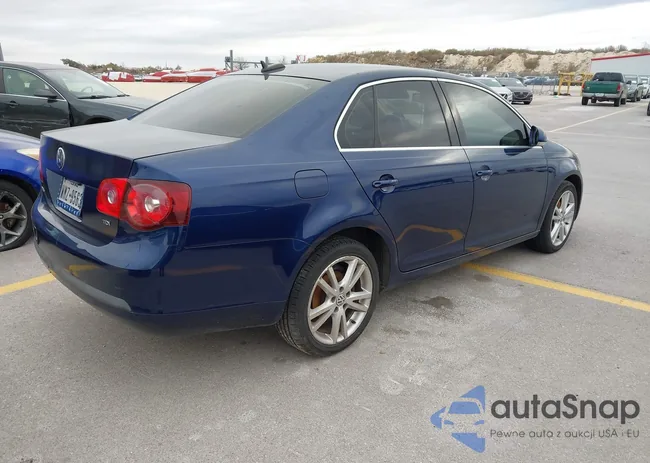 3VWST81K26M769794: 44311410