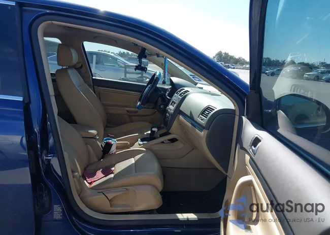 3VWST81K26M769794: 44311410