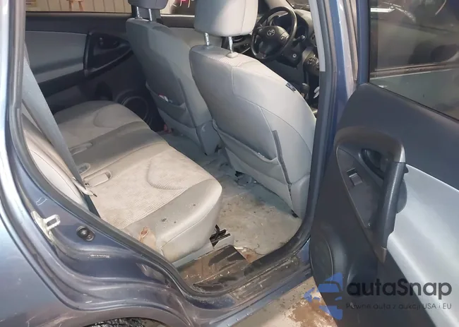 2T3BF4DV4CW181916: 44311413