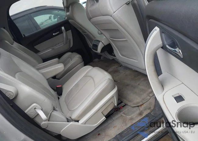 1GKLRMED3AJ106125: 44311451