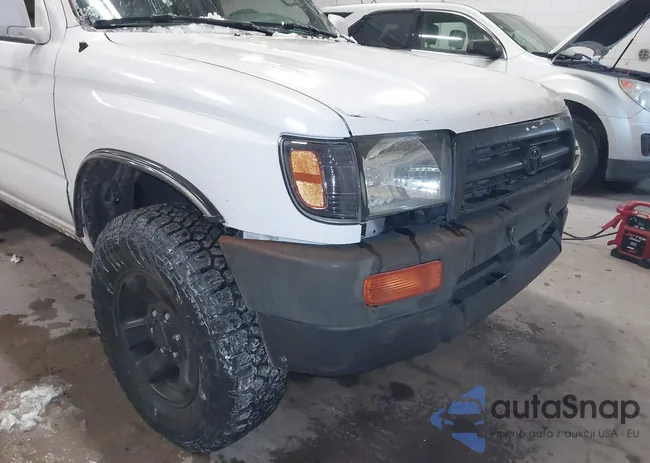 JT3HN86R8W0137774: 44311480