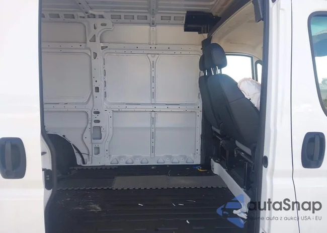 3C6MRVXG3SE539186: 44311513