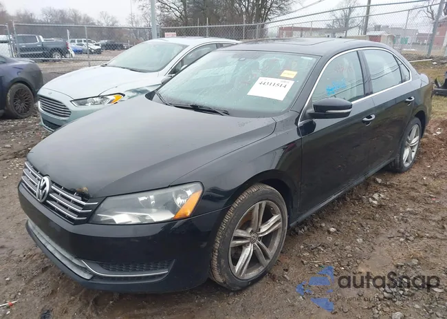 1VWBV7A37FC070529: 44311514