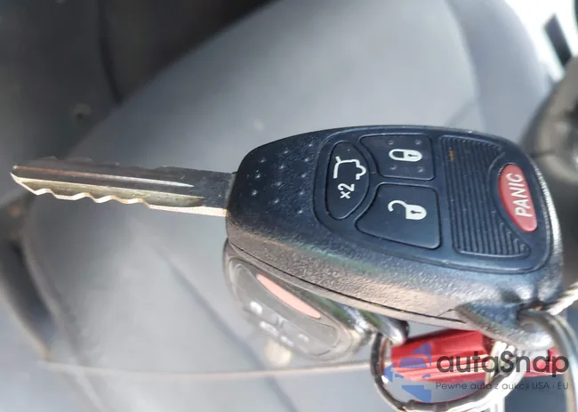 1C4PJMAK8CW153293: 44311515