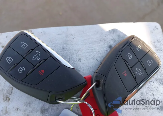 2GCPADEDXS1150574: 44311557