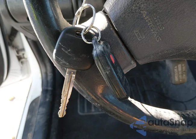 4T1BA32K84U504604: 44311574