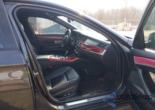 WBAFR7C54DC820521: 44311619