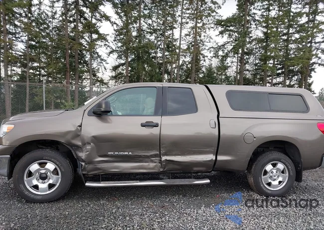 5TFUM5F18DX044568: 44310622