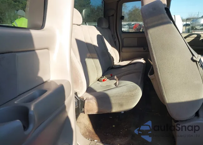 2GTEC19T141339067: 44310657