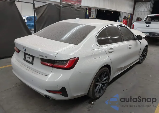 3MW5R1J04M8B99949: 44310685