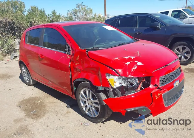 1G1JC6SB7F4127951: 44310749