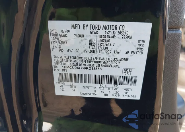 1FMCU04G69KD13558: 44310779