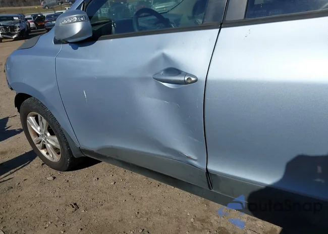 KM8JU3AC6DU636063: 44310821