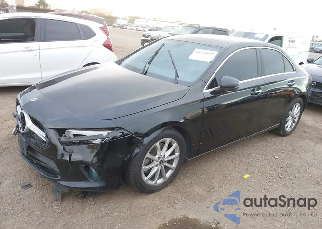 W1K3G4EB7MJ270827: 44310857