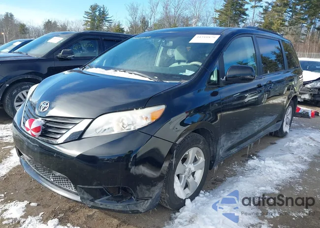 5TDKK3DCXCS209028: 44310879