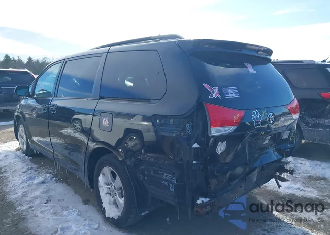 5TDKK3DCXCS209028: 44310879