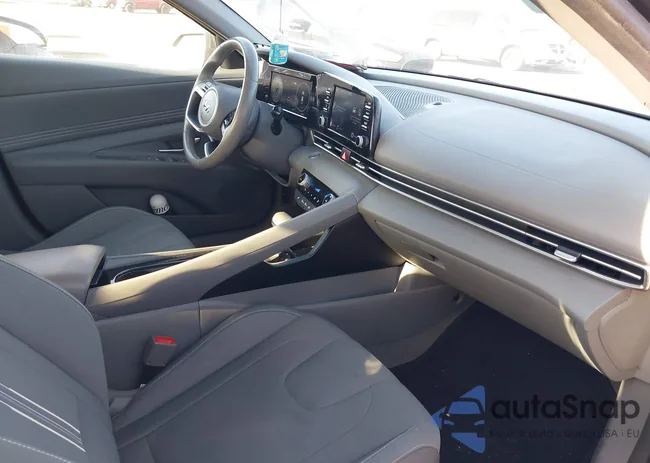 5NPLS4AG5NH071537: 44312006