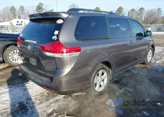 5TDKK3DC7CS211450: 44312014