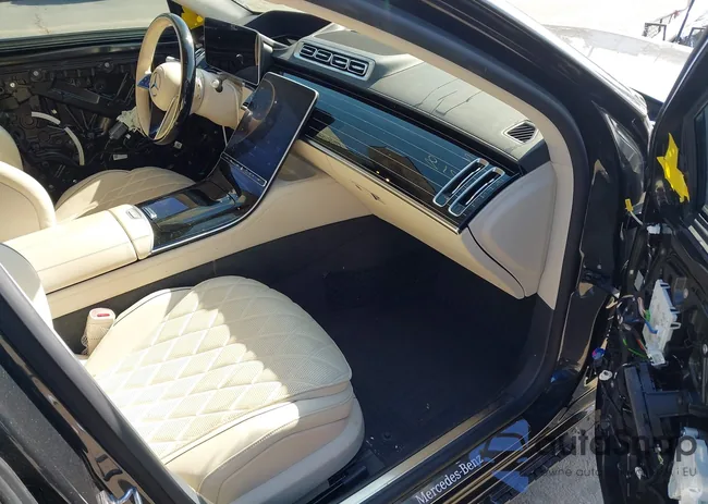 W1K6G6DB6NA133518: 44312028