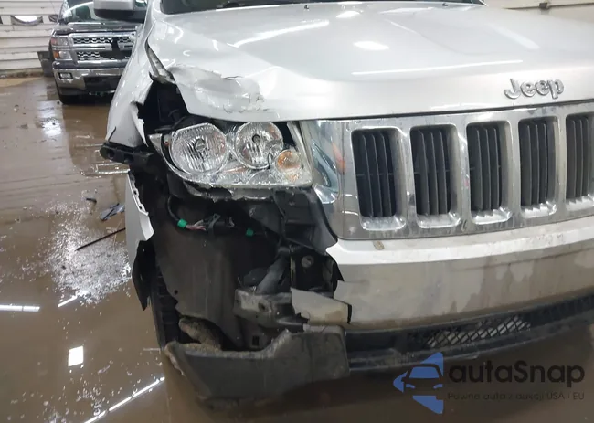 1J4RR4GG8BC535385: 44312105