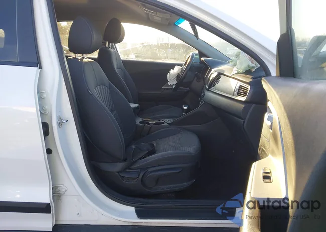 KNDCB3LC7K5299412: 44312106