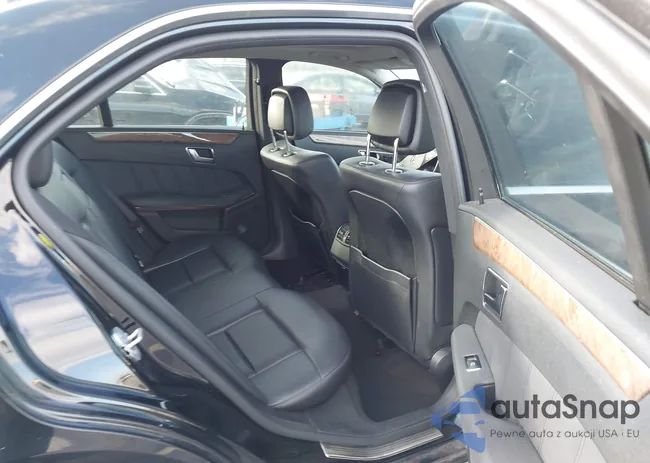 WDDHF5KB8CA610312: 44312148