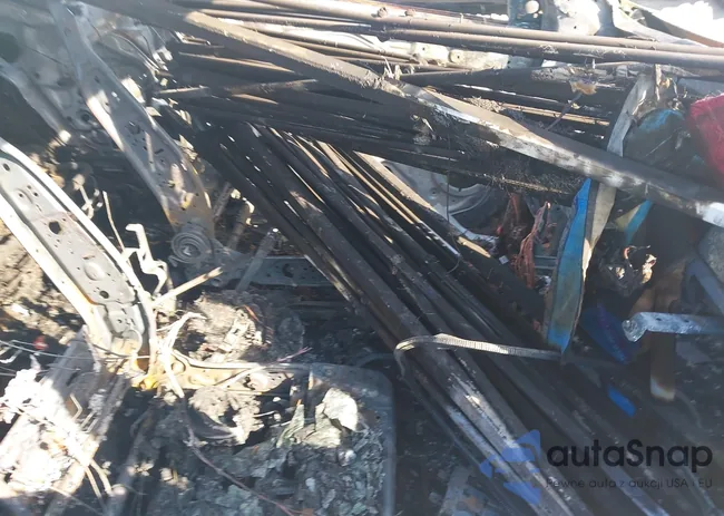 5XYKTDA60CG196272: 44312194