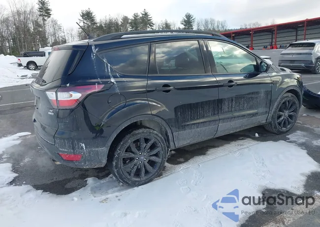 1FMCU9GD1JUC25645: 44312222