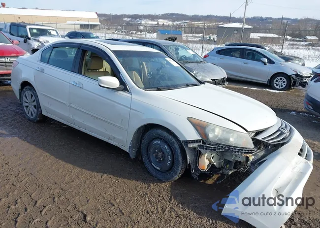 1HGCP3F89CA008797: 44312232