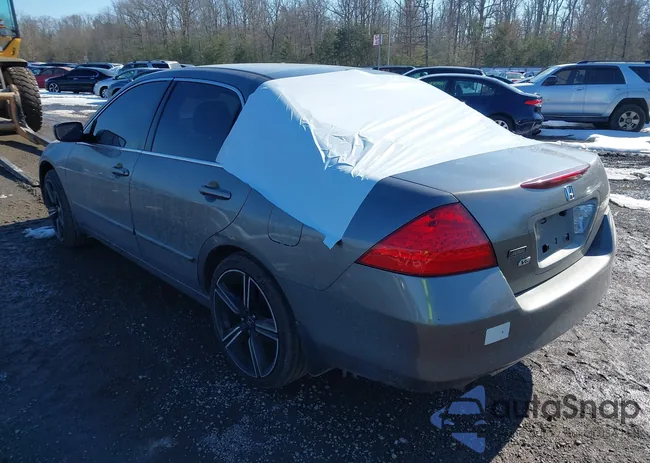 1HGCM66547A060327: 44312243