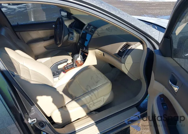 1HGCM66547A060327: 44312243