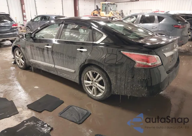 1N4BL3AP2EC289746: 44312264