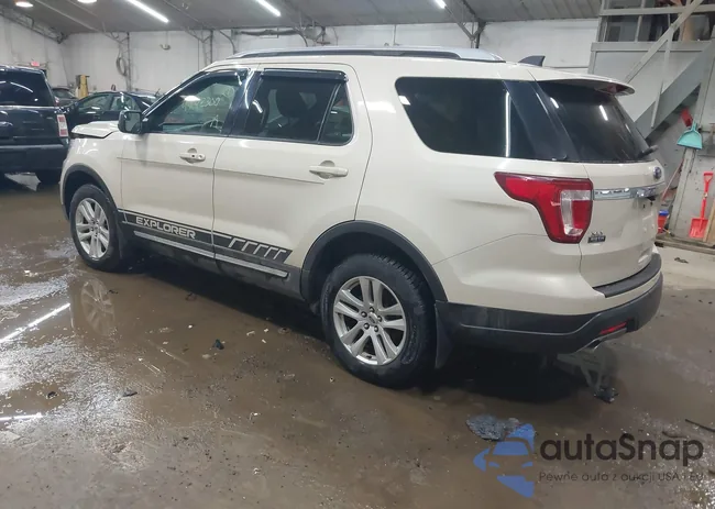 1FM5K8D88JGA78044: 44312300