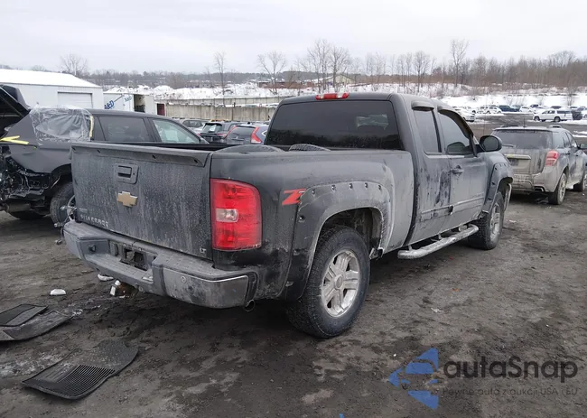 1GCRKSE72CZ285738: 44312308