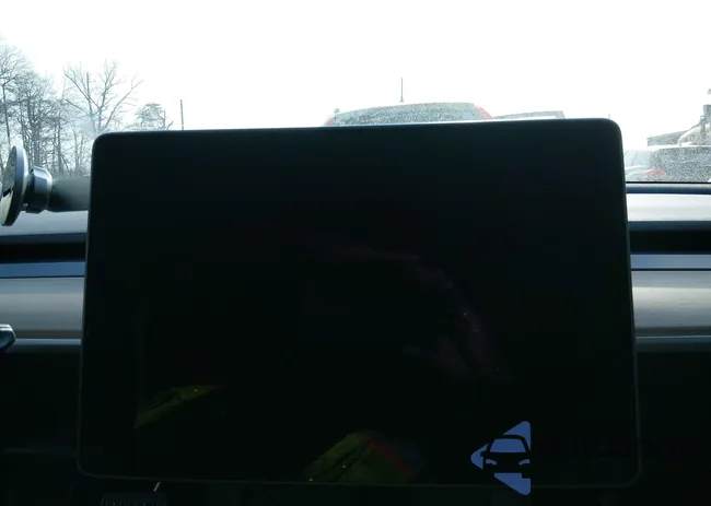 5YJ3E1EB0NF325402: 44312331