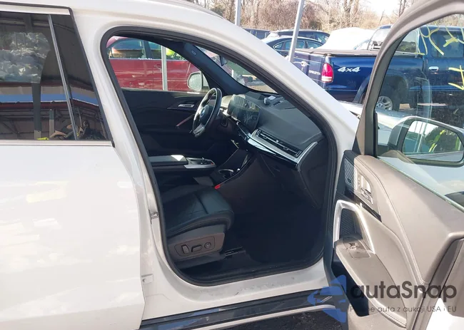 WBX73EF07P5X50344: 44312341