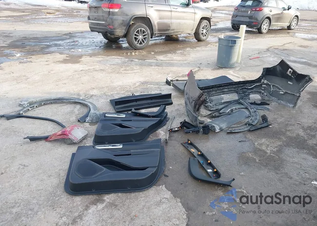 1FM5K8GC2LGB80717: 44312386