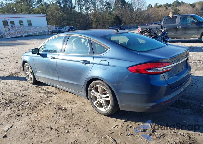 3FA6P0LU8JR228842: 44312399