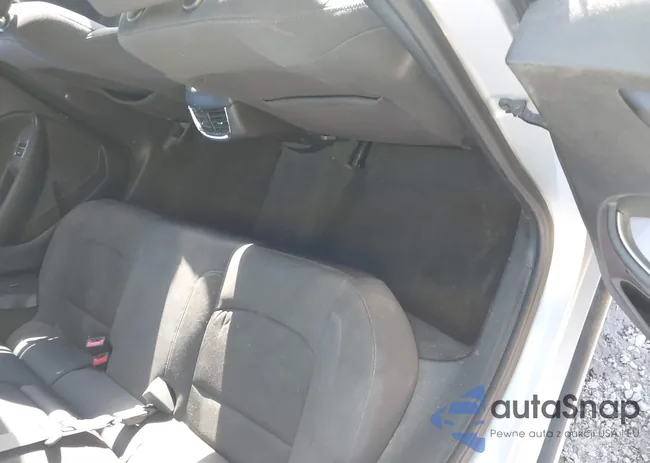 1G1ZD5ST8MF070325: 44312405