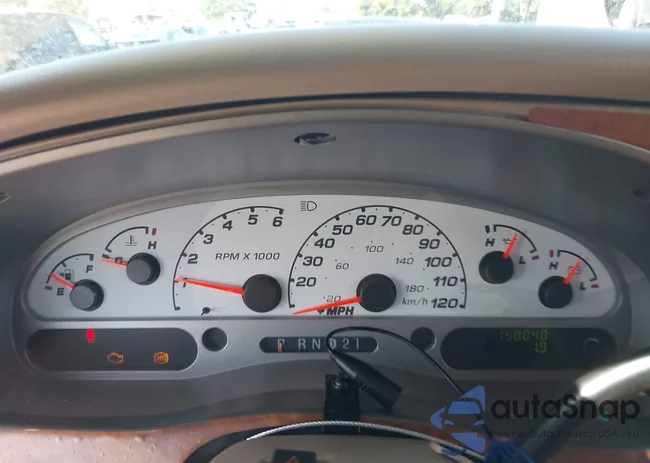 1FMZU67K25UA65370: 44312411