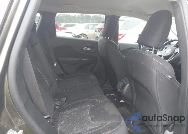 1C4PJMCS9FW564669: 44312414